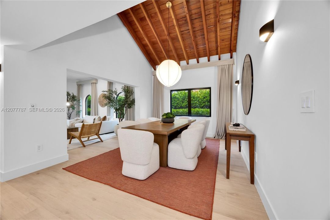 For Sale: $2,995,000 (4 beds, 3 baths, 3140 Square Feet)
