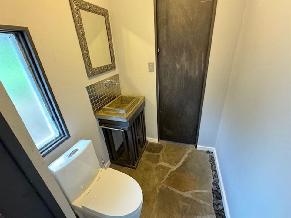 40-web-or-mls-1329-ne-5th-ave