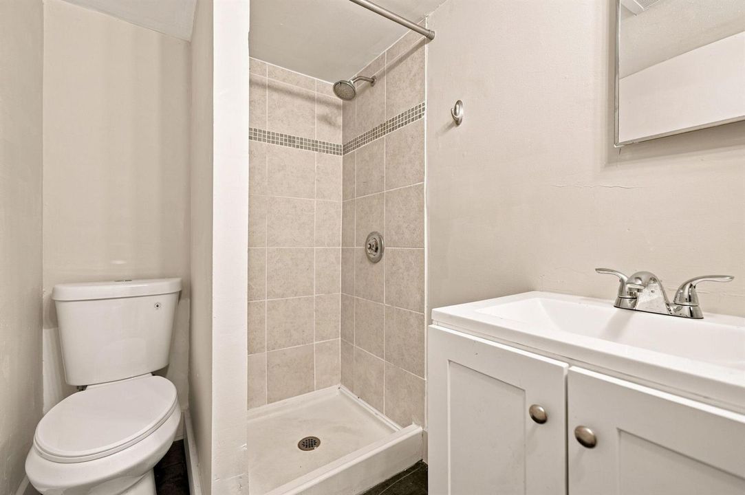 20-web-or-mls-1329-ne-5th-ave