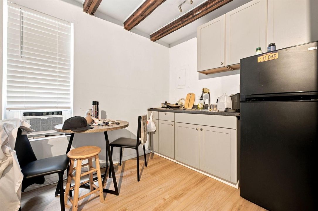 17-web-or-mls-1329-ne-5th-ave