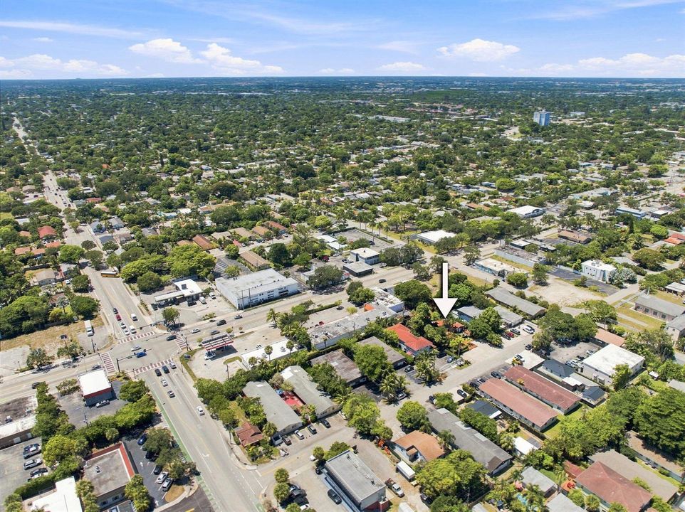 47-web-or-mls-1329-ne-5th-ave
