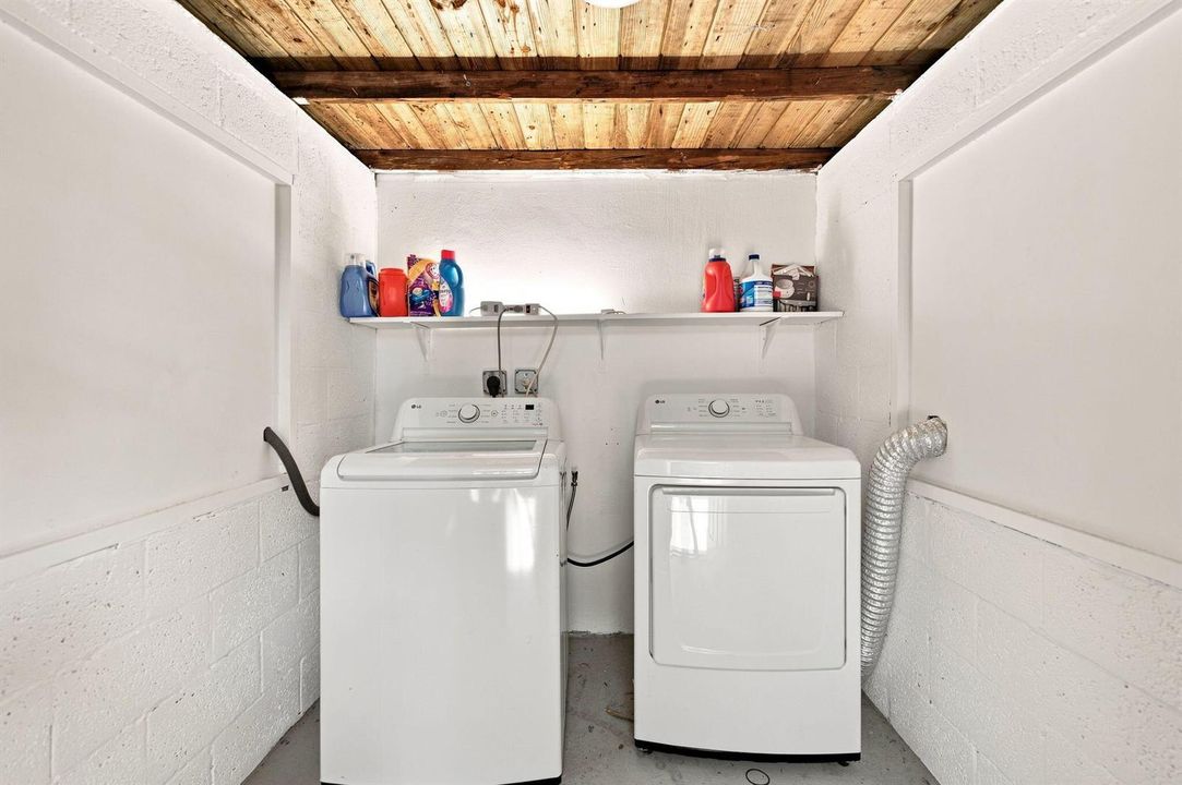 22-web-or-mls-1329-ne-5th-ave