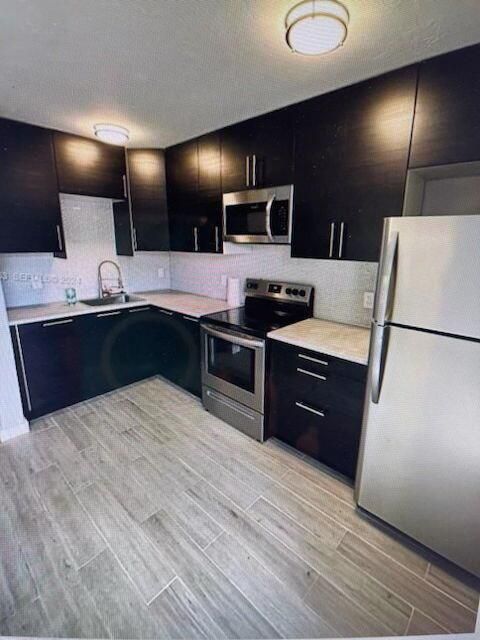 41-web-or-mls-1329-ne-5th-ave