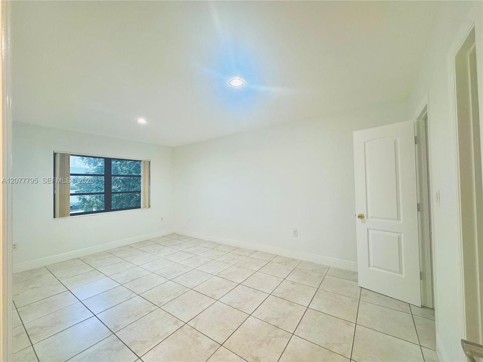 En Renta: $2,499 (2 camas, 2 baños, 1133 Pies cuadrados)