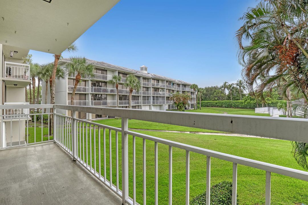 2621 Village #203 (22)