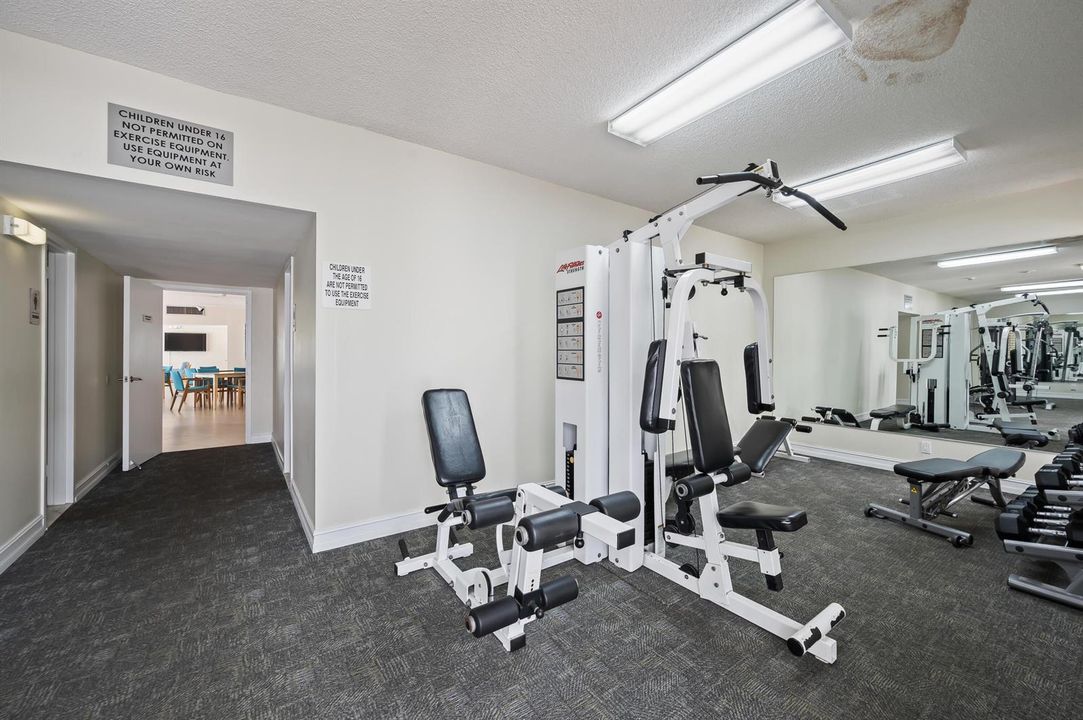 1170 N FEDERAL HWY #312-42