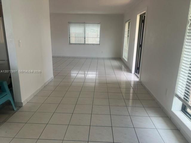 For Rent: $4,200 (3 beds, 2 baths, 1342 Square Feet)