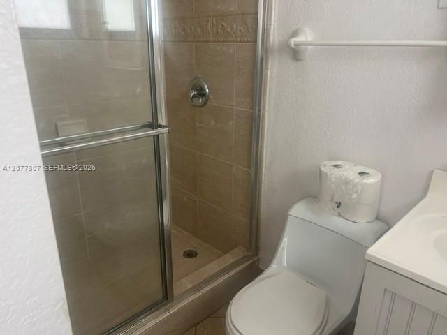 For Rent: $4,200 (3 beds, 2 baths, 1342 Square Feet)