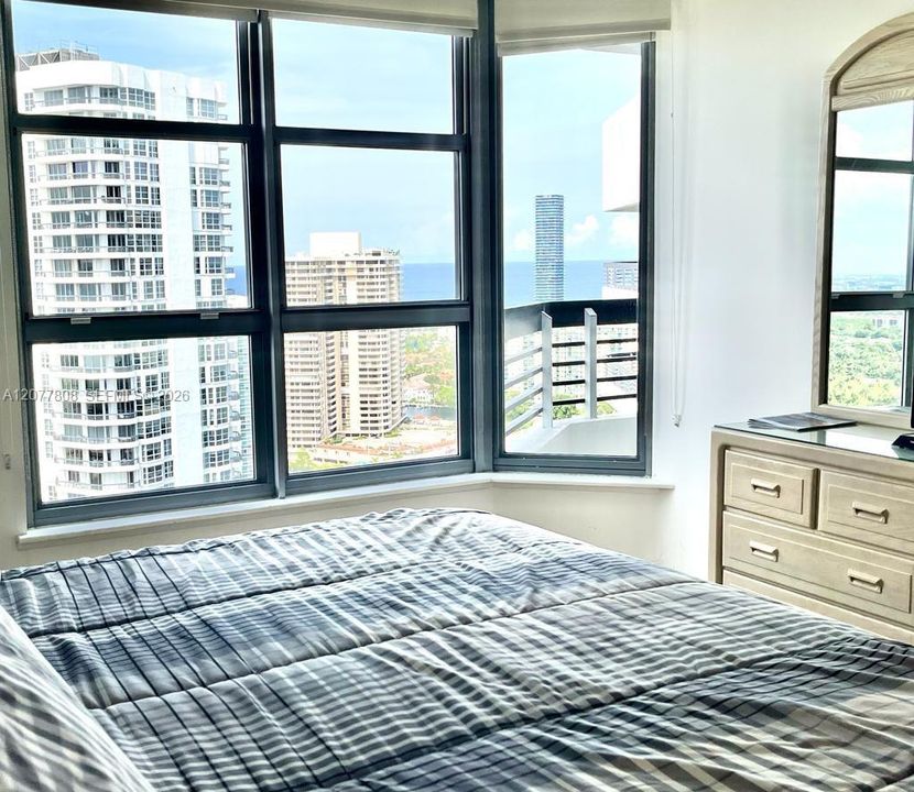 В аренду: $3,200 (2 спален, 2 ванн, 1181 Квадратных фут)