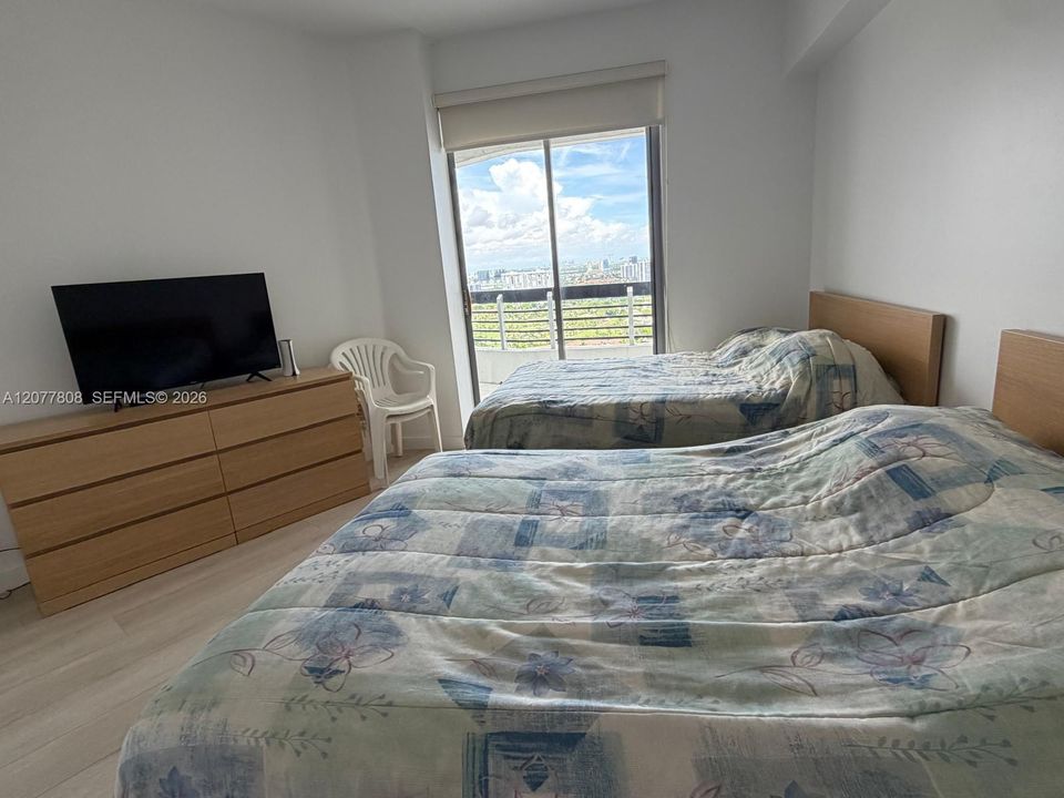 В аренду: $3,200 (2 спален, 2 ванн, 1181 Квадратных фут)