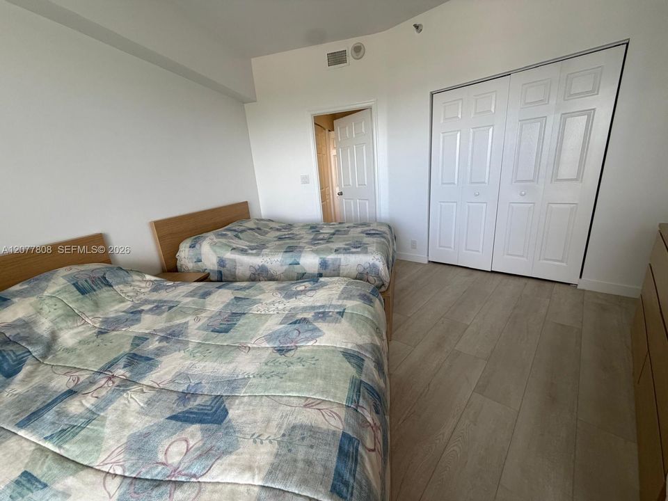 В аренду: $3,200 (2 спален, 2 ванн, 1181 Квадратных фут)