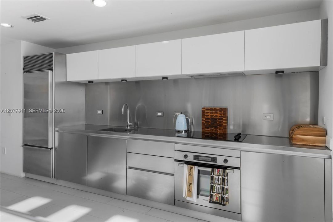 For Rent: $10,000 (2 beds, 2 baths, 1794 Square Feet)