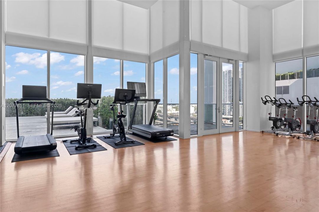For Rent: $10,000 (2 beds, 2 baths, 1794 Square Feet)