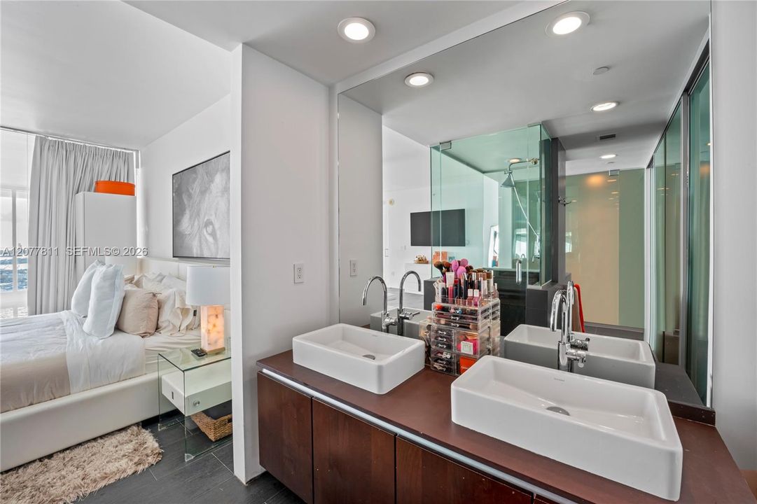 For Rent: $10,000 (2 beds, 2 baths, 1794 Square Feet)
