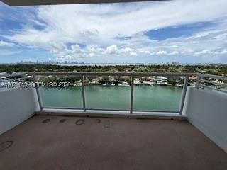 For Rent: $4,500 (2 beds, 2 baths, 1190 Square Feet)