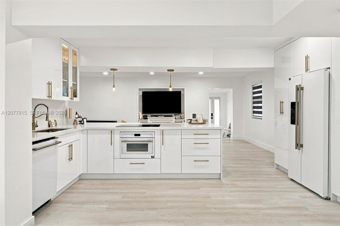 For Sale: $889,900 (3 beds, 2 baths, 2248 Square Feet)