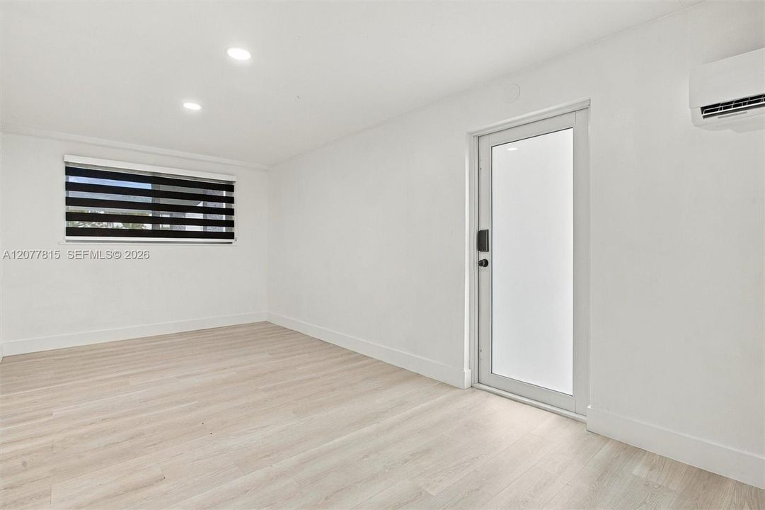 For Sale: $889,900 (3 beds, 2 baths, 2248 Square Feet)
