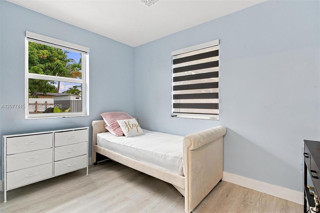 For Sale: $889,900 (3 beds, 2 baths, 2248 Square Feet)