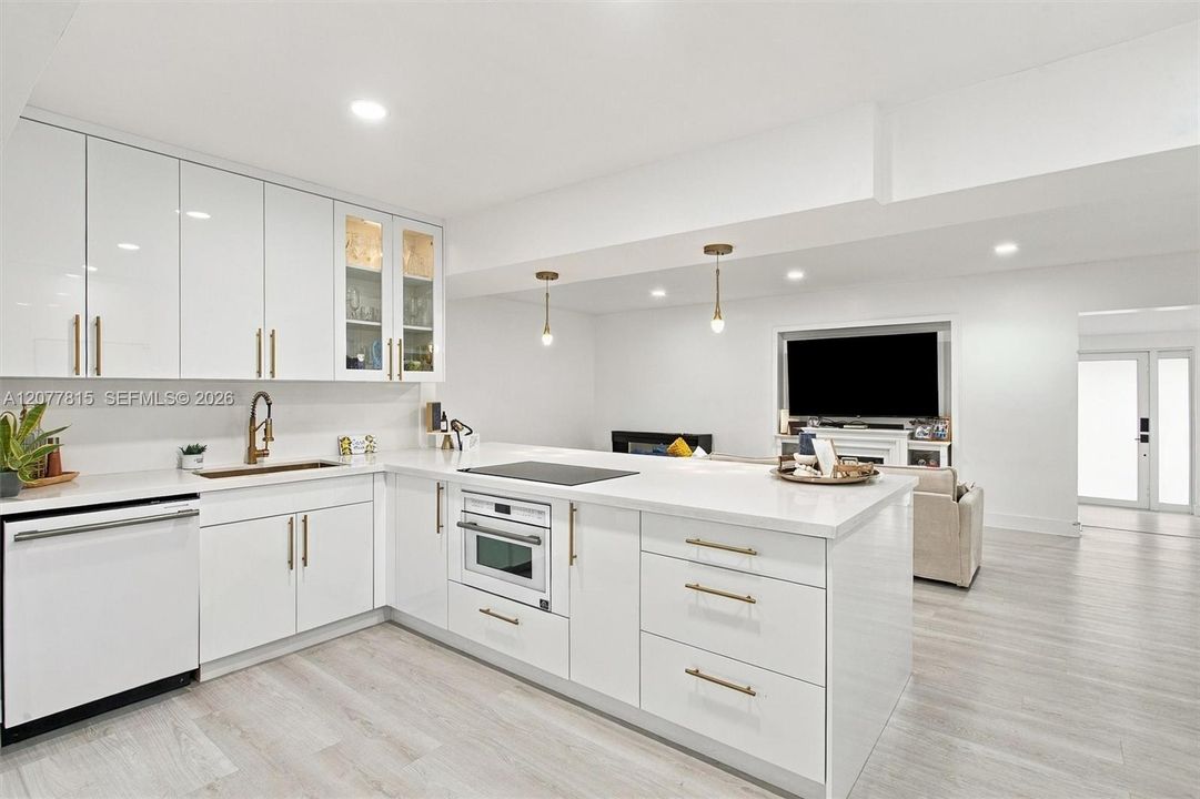 For Sale: $889,900 (3 beds, 2 baths, 2248 Square Feet)