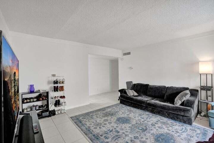Living Room 3