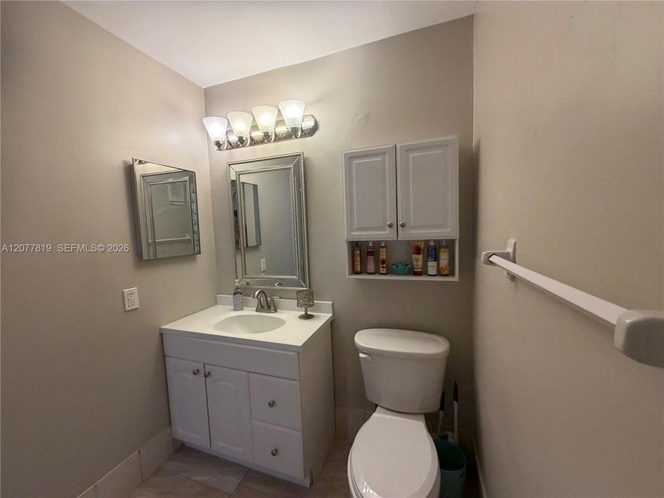 For Sale: $369,000 (4 beds, 3 baths, 1353 Square Feet)