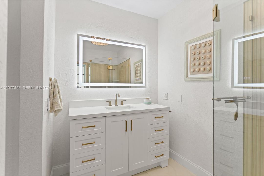 For Rent: $5,300 (3 beds, 2 baths, 1743 Square Feet)