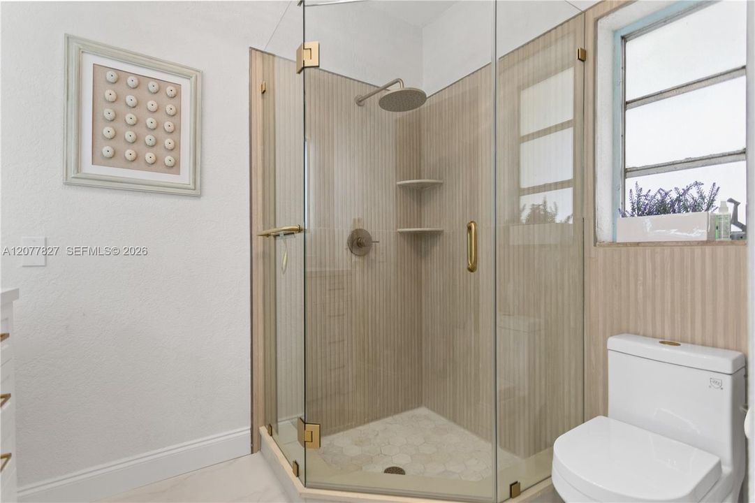 For Rent: $5,300 (3 beds, 2 baths, 1743 Square Feet)