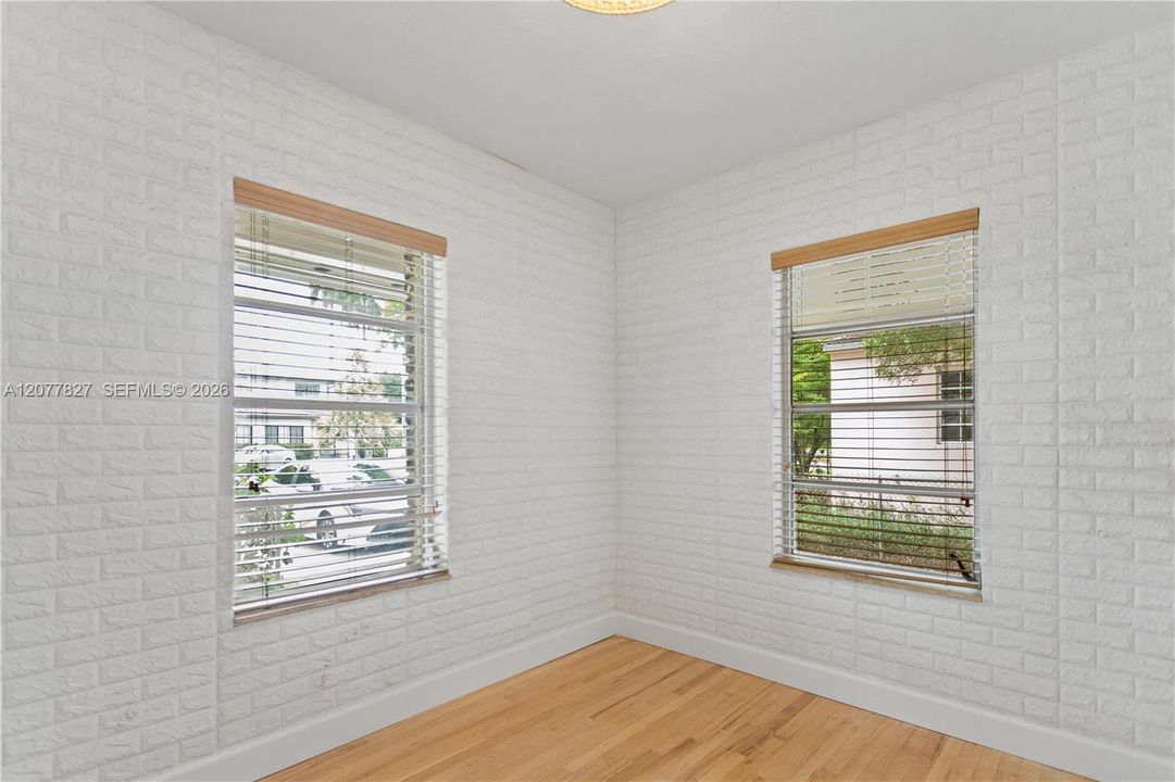 For Rent: $5,300 (3 beds, 2 baths, 1743 Square Feet)