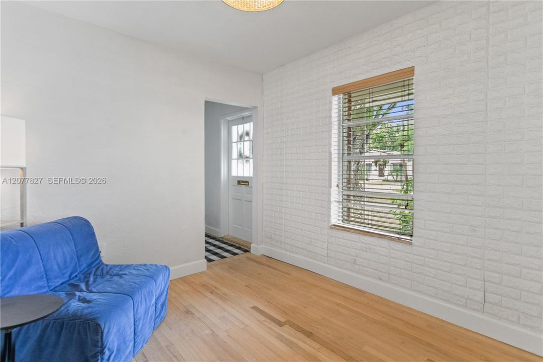 For Rent: $5,300 (3 beds, 2 baths, 1743 Square Feet)