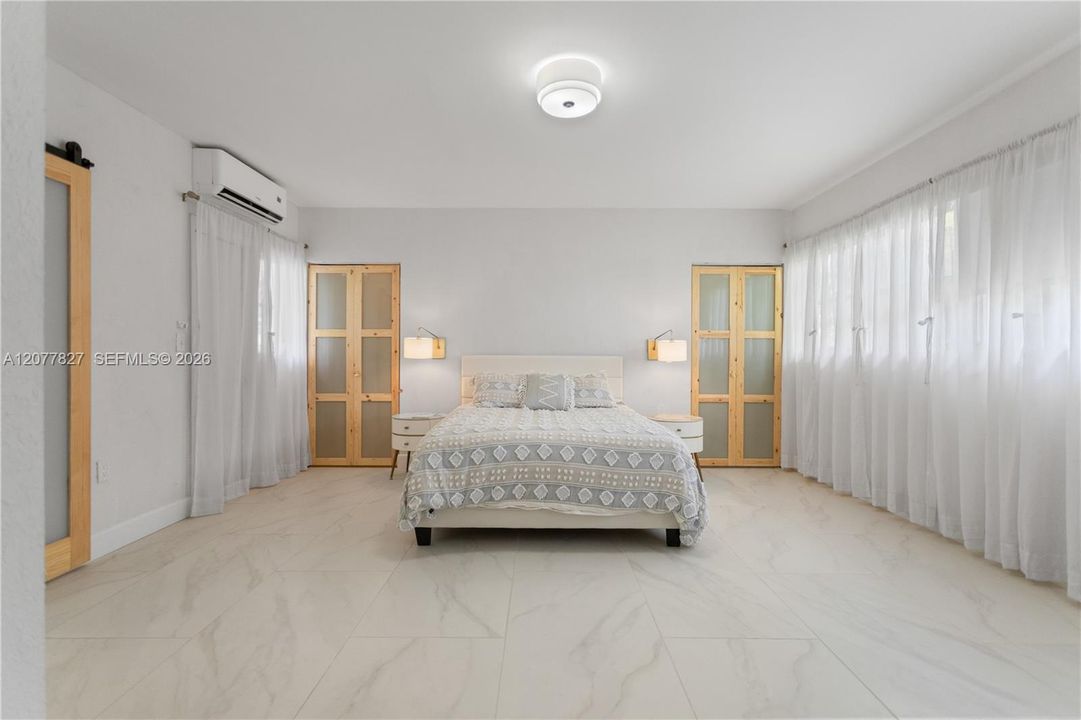 For Rent: $5,300 (3 beds, 2 baths, 1743 Square Feet)