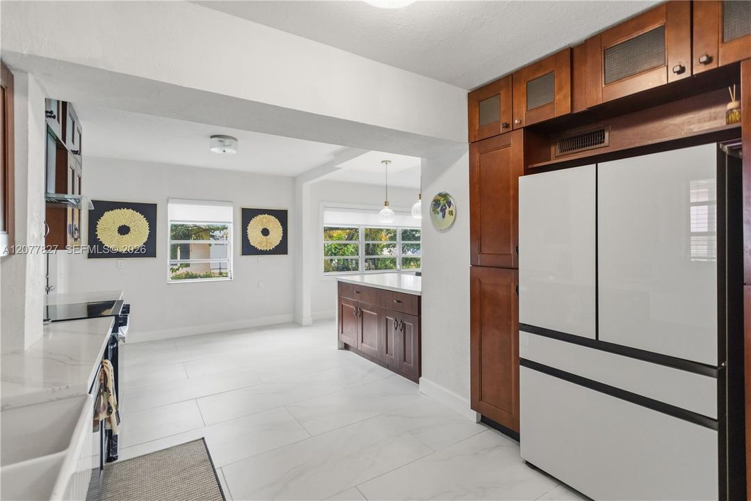 For Rent: $5,300 (3 beds, 2 baths, 1743 Square Feet)