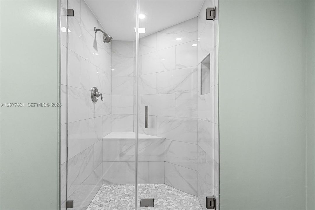 For Sale: $594,900 (2 beds, 2 baths, 1649 Square Feet)