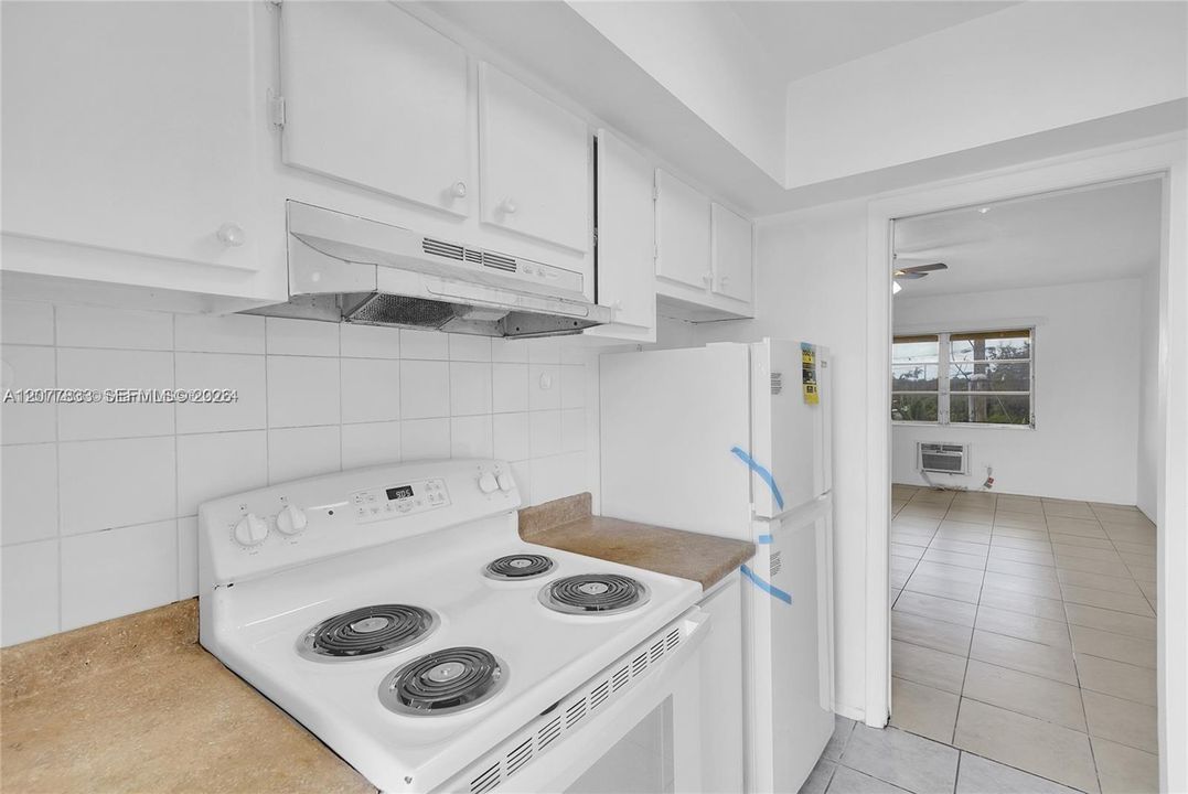 For Rent: $1,500 (1 beds, 1 baths, 640 Square Feet)