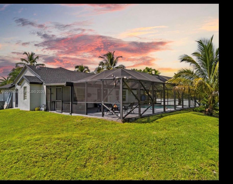 For Rent: $4,200 (3 beds, 2 baths, 1222 Square Feet)