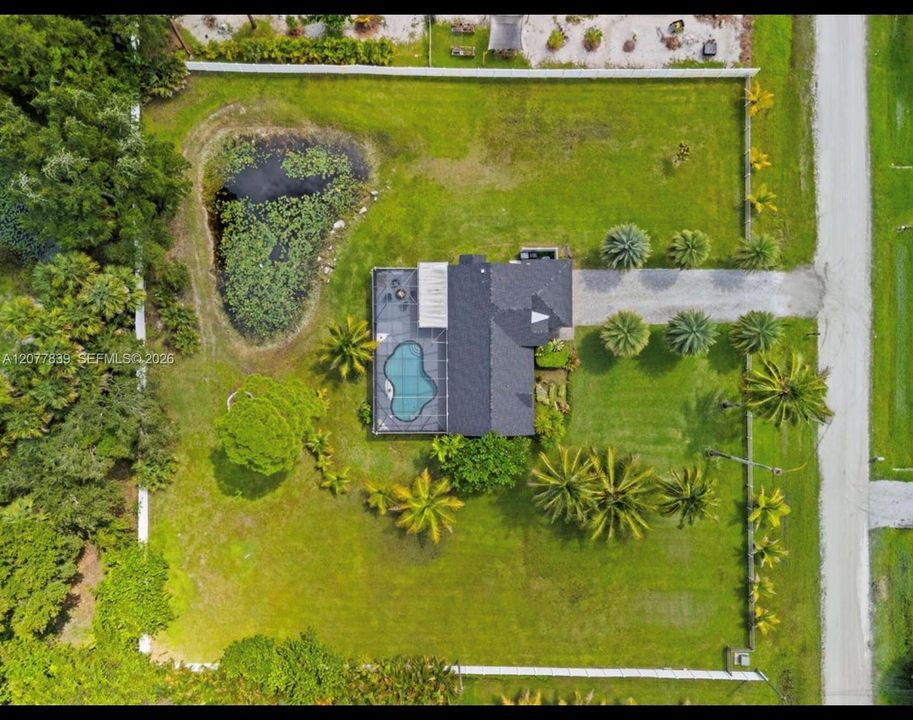 For Rent: $4,200 (3 beds, 2 baths, 1222 Square Feet)