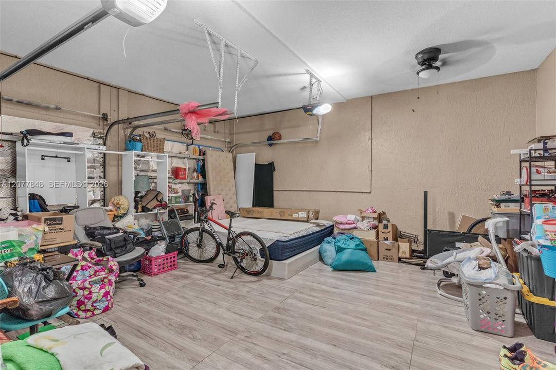 For Sale: $499,900 (4 beds, 2 baths, 2016 Square Feet)