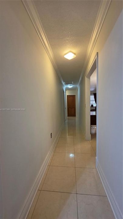 En Venta: $950,000 (3 camas, 2 baños, 1804 Pies cuadrados)