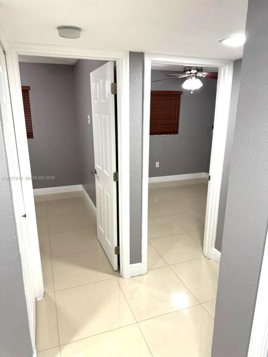 For Rent: $3,100 (3 beds, 1 baths, 847 Square Feet)