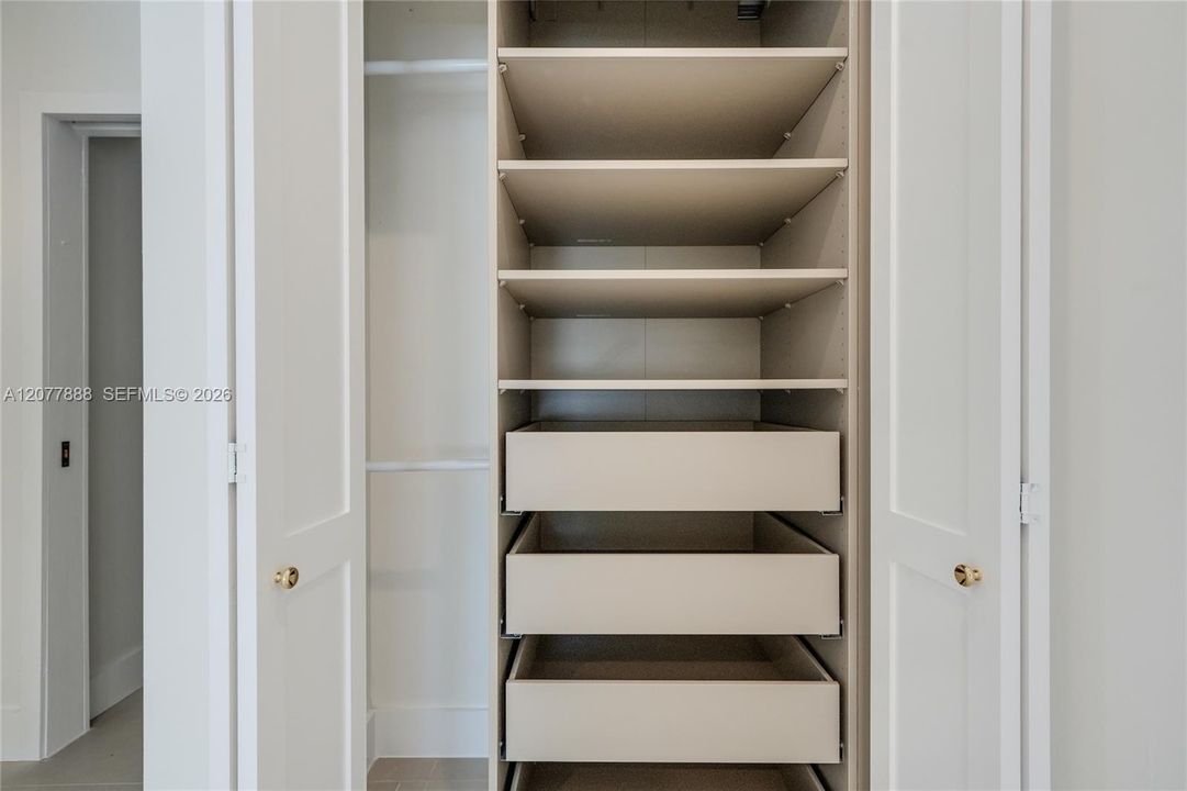 На продажу: $929,000 (3 спален, 3 ванн, 1603 Квадратных фут)