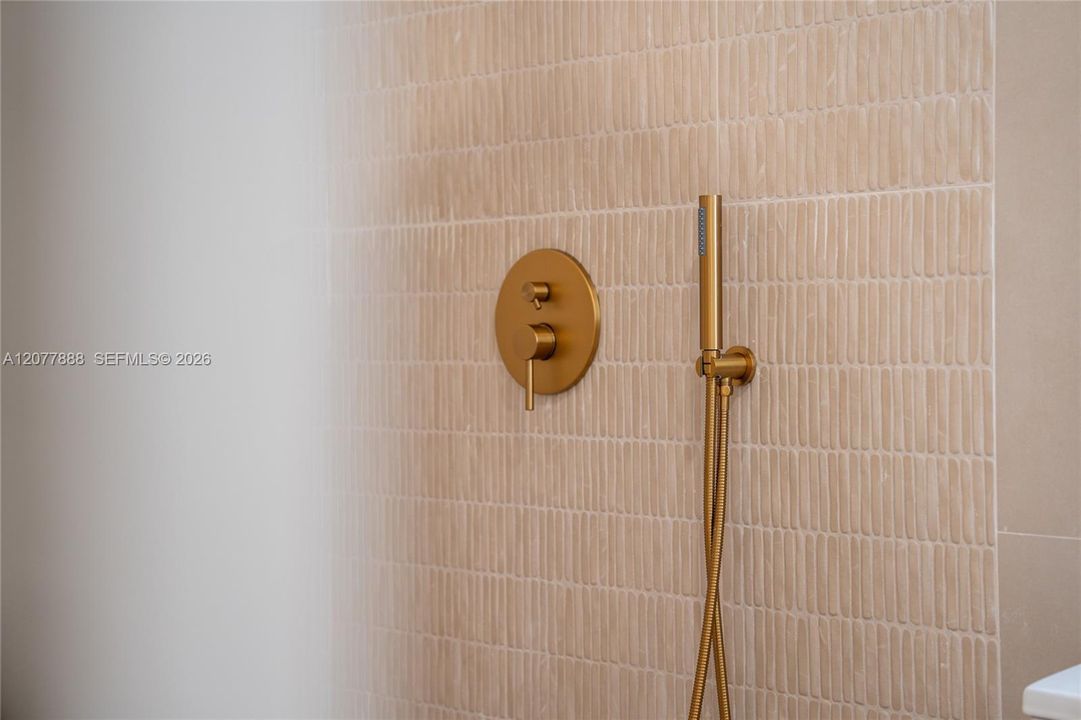 На продажу: $929,000 (3 спален, 3 ванн, 1603 Квадратных фут)