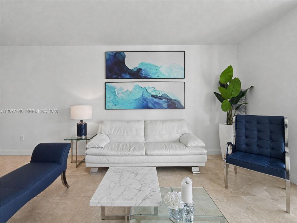 For Rent: $3,700 (1 beds, 1 baths, 984 Square Feet)