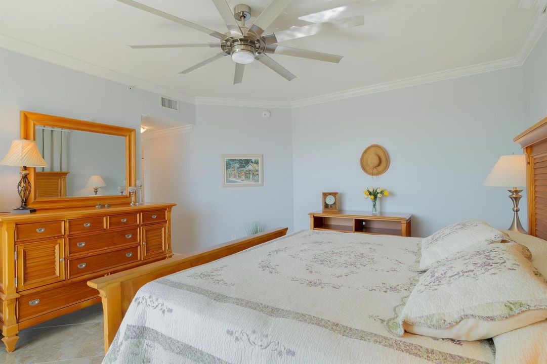 Primary Bedroom ++