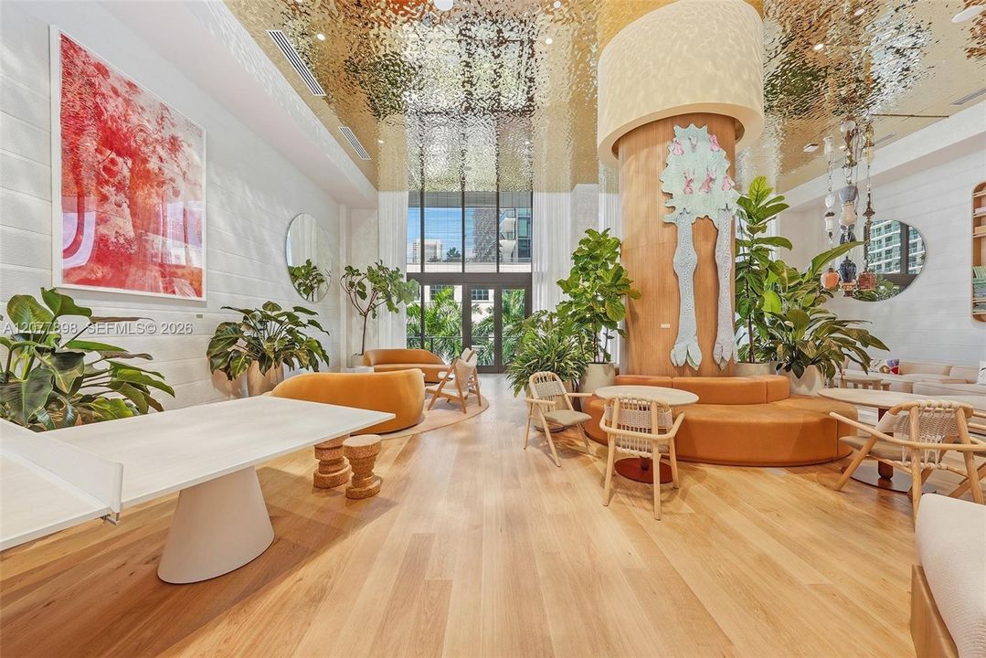 En Venta: $580,000 (0 camas, 1 baños, 394 Pies cuadrados)