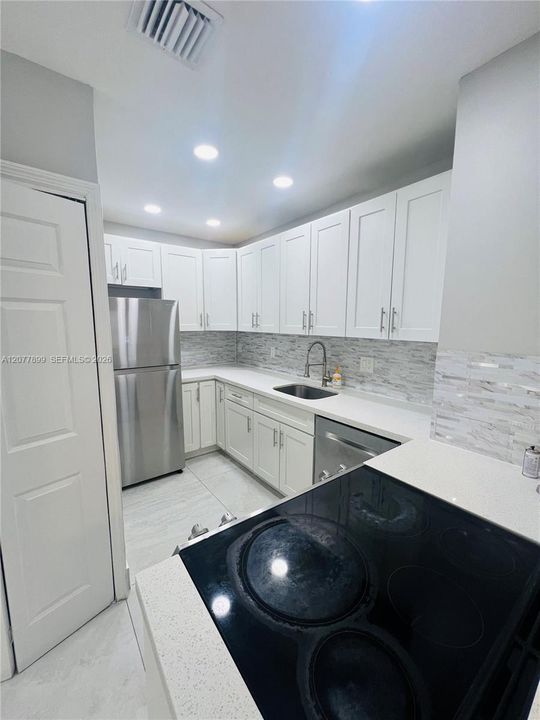 For Sale: $495,000 (4 beds, 2 baths, 1225 Square Feet)
