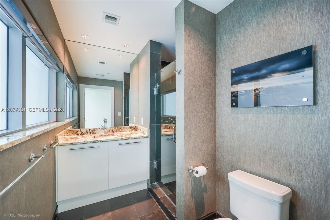For Rent: $7,950 (2 beds, 3 baths, 1694 Square Feet)