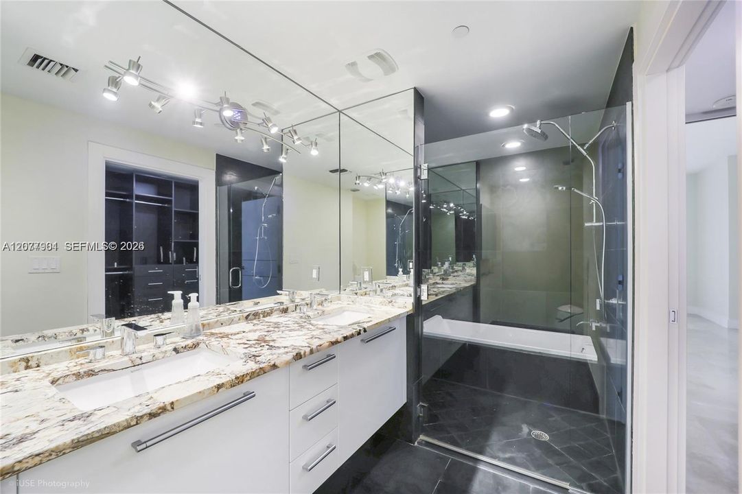For Rent: $7,950 (2 beds, 3 baths, 1694 Square Feet)