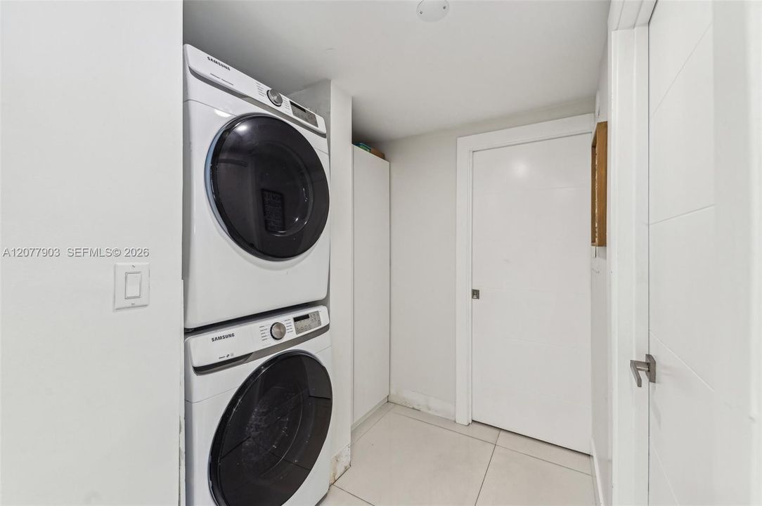 En Renta: $8,500 (3 camas, 3 baños, 1730 Pies cuadrados)