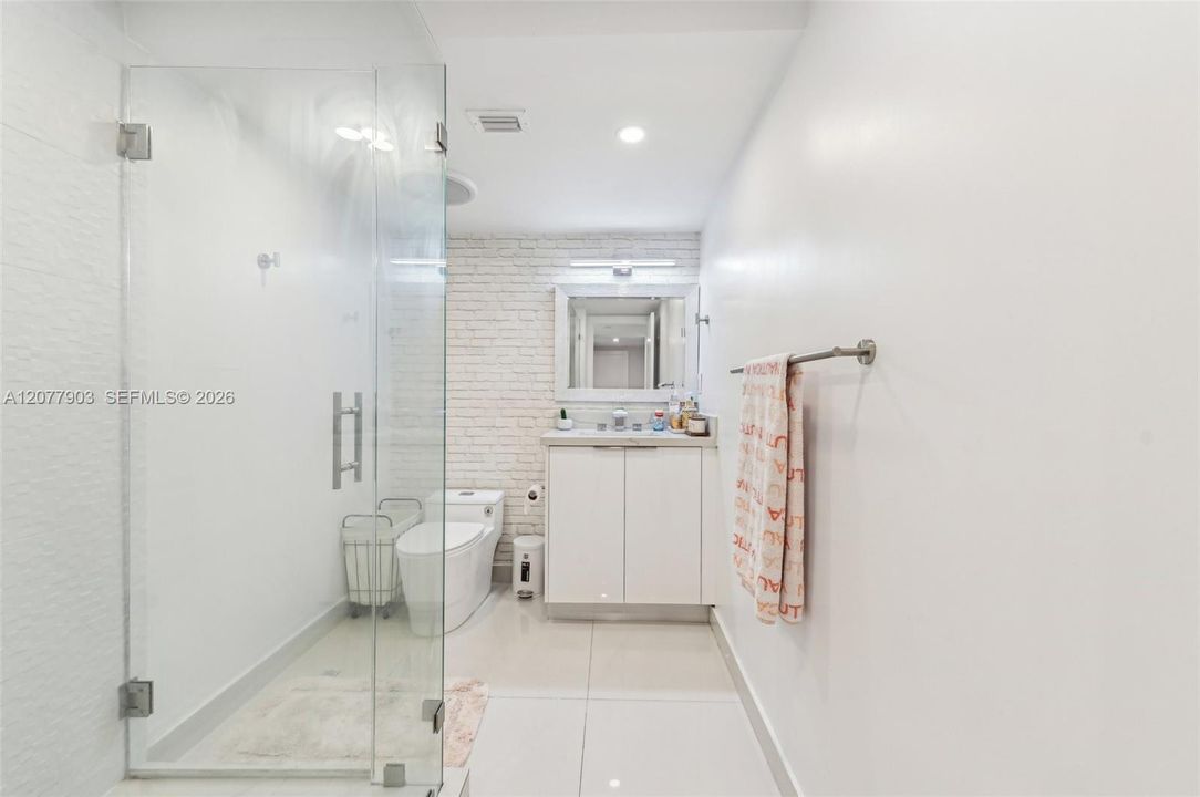 En Renta: $8,500 (3 camas, 3 baños, 1730 Pies cuadrados)