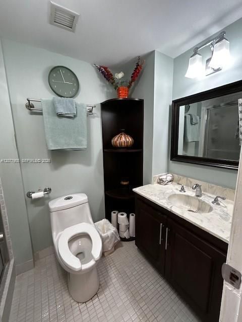 For Sale: $345,000 (2 beds, 2 baths, 1344 Square Feet)