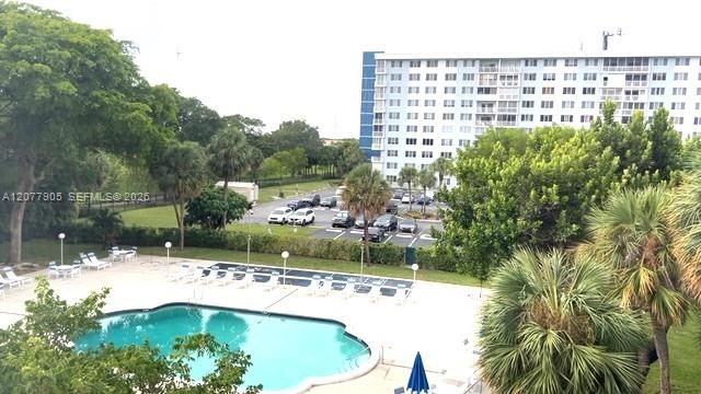 For Sale: $345,000 (2 beds, 2 baths, 1344 Square Feet)